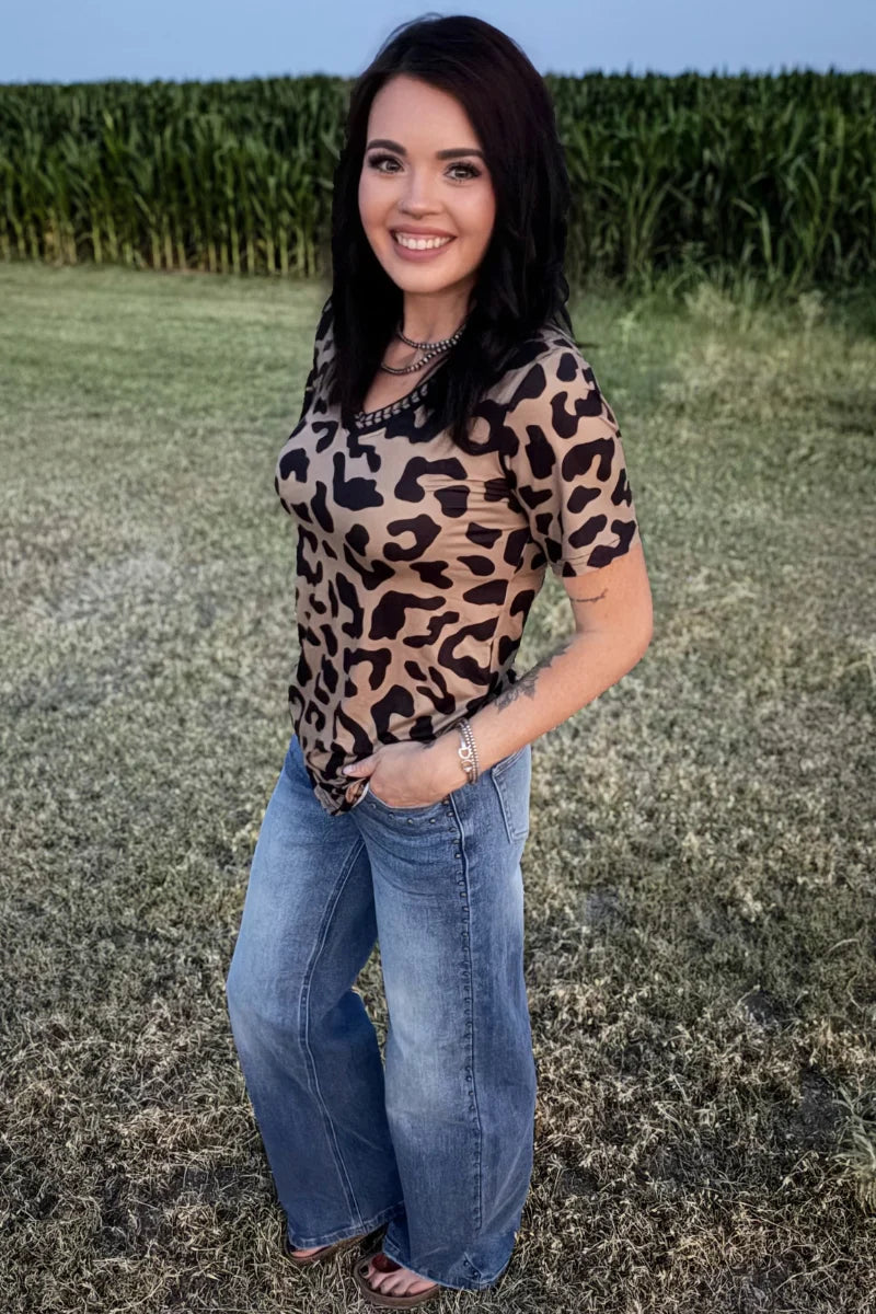 Sterling Kreek Buckstitch Leopard Top