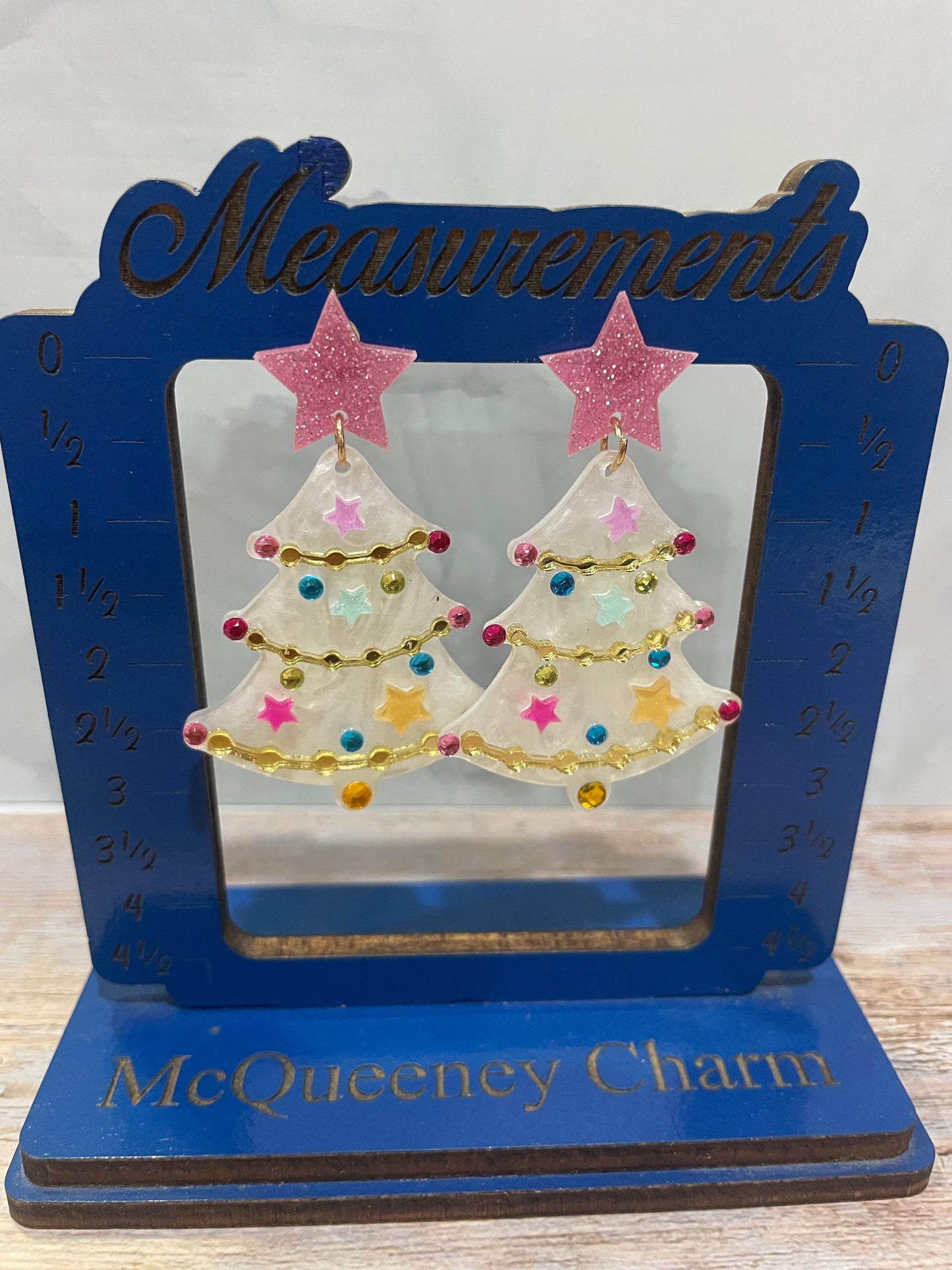 Viola White Christmas Tree Acrylic Earrings