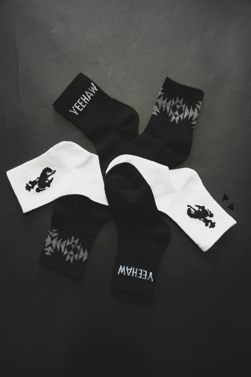 2 Fly Co. Kids Sock Em Silly- Monochrome