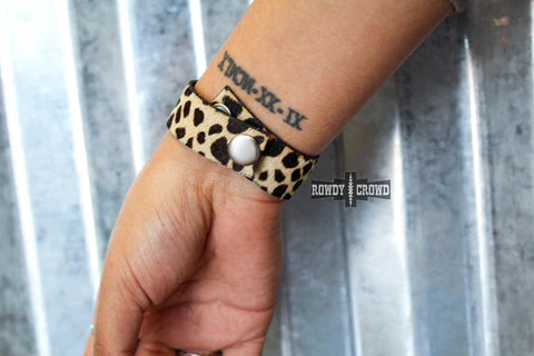 Rowdy Crowd Cactus Cheetah Cuff