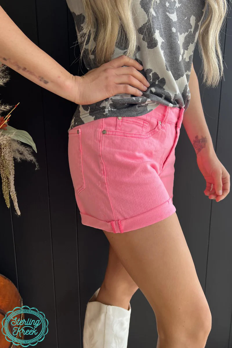 Sterling Kreek Backroads Cuffed Shorts Pink