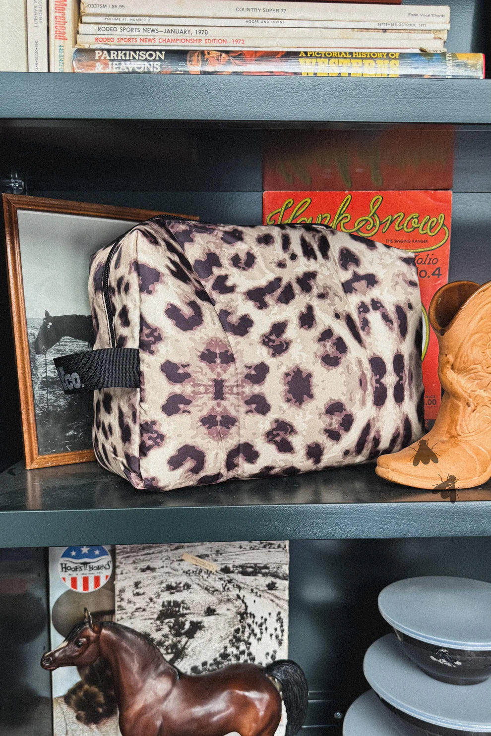 2 Fly Co. THAT TRAVELER BAG *LEOPARD