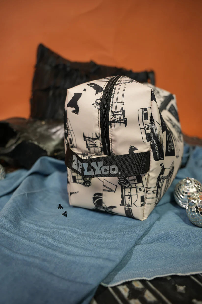 2 Fly Co. That Traveler Bag *Tacky